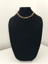 Load image into Gallery viewer, Chunky Chain Necklace