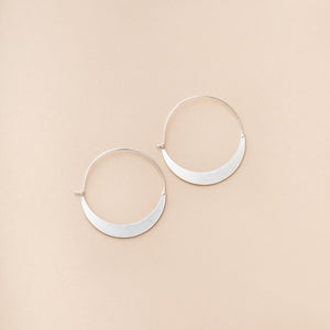Scout Curated Wears Refined Crescent Hoop / Sterling Silver