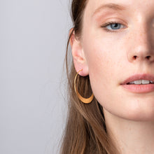 Load image into Gallery viewer, Scout Curated Wears Refined Crescent Hoop / Gold Vermeil
