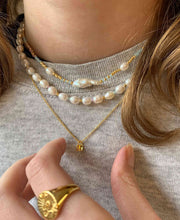 Load image into Gallery viewer, Hultquist Pearl Necklace
