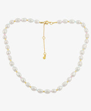 Load image into Gallery viewer, Hultquist Pearl Necklace
