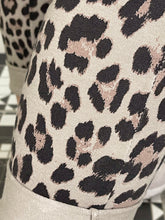Load image into Gallery viewer, Print Joggers Womens 
